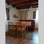 Lobetania Apartment