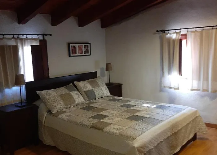 Lobetania * Moscardón